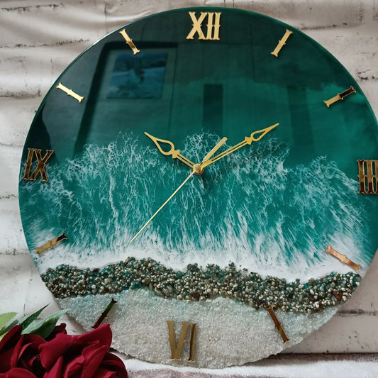 Crafting Timeless Beauty – A Complete Guide to Resin Clocks - resinhomefurniture