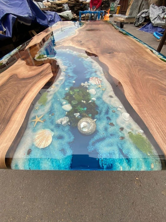 Exploring Unique Designs Available for Epoxy Resin Tables - resinhomefurniture
