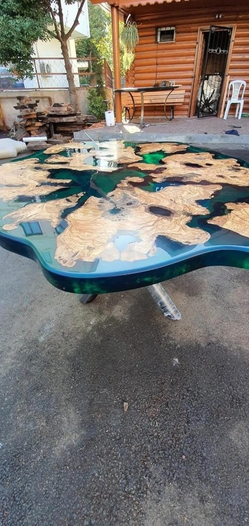 Crystal Clear Green Resin Agate Round Coffee Table Dining Table Centre Table Live Edge Table Console Table Living Room Table Study Table Patio Table End/Side Table - resinhomefurniture