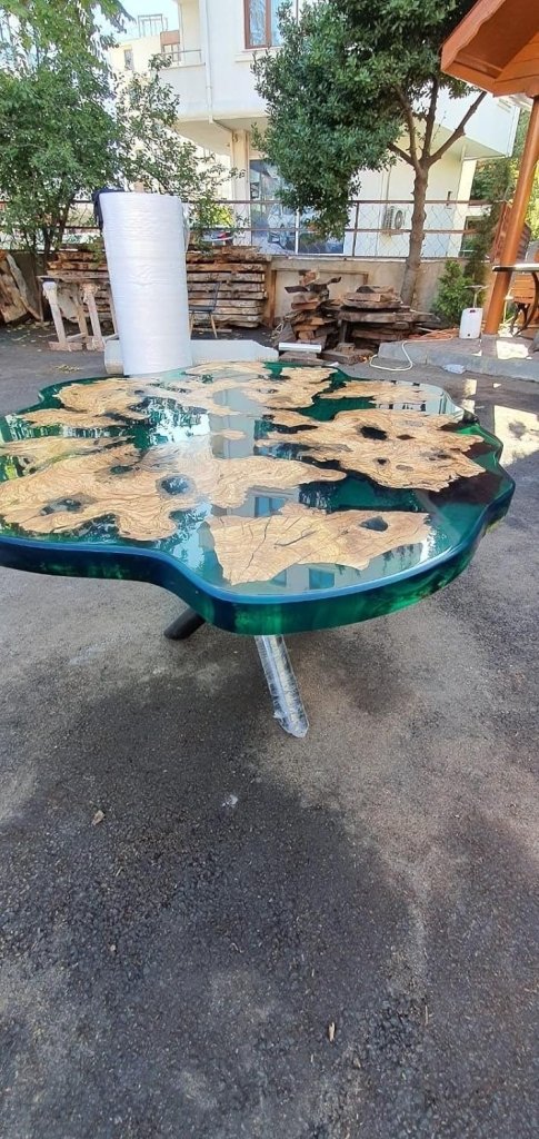Crystal Clear Green Resin Agate Round Coffee Table Dining Table Centre Table Live Edge Table Console Table Living Room Table Study Table Patio Table End/Side Table - resinhomefurniture