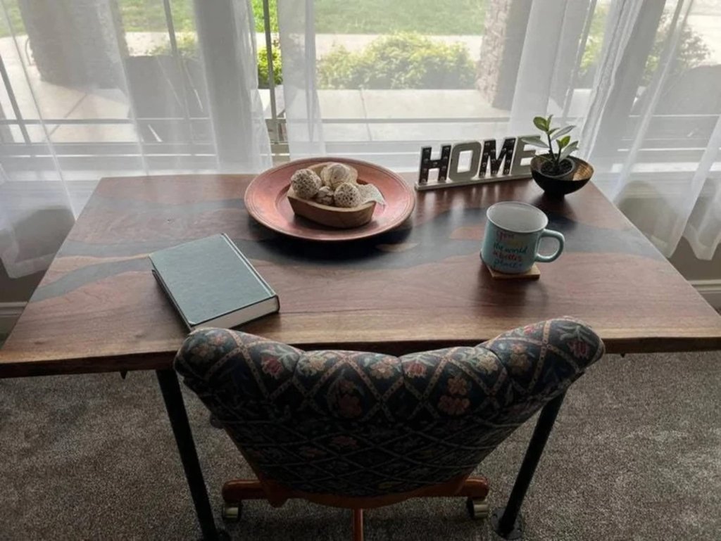Customized Large Live Edge EPOXY Table, Resin Dining Table for 2, 4, 6, 8 River Dining Table Top, Wood Epoxy Coffee Table Top, Living Room Table - resinhomefurniture