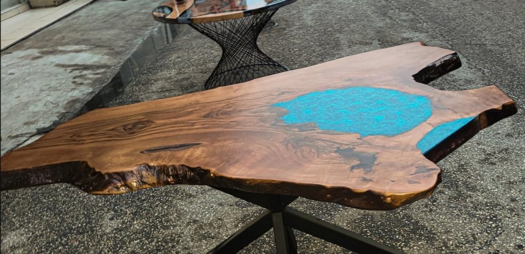 Customized Resin Live Edge Table Top, Blue Mini Pond Look Table, Coffee Table, Resin Table, Luxury Table, Walnut Table, Wooden Resin Table - resinhomefurniture