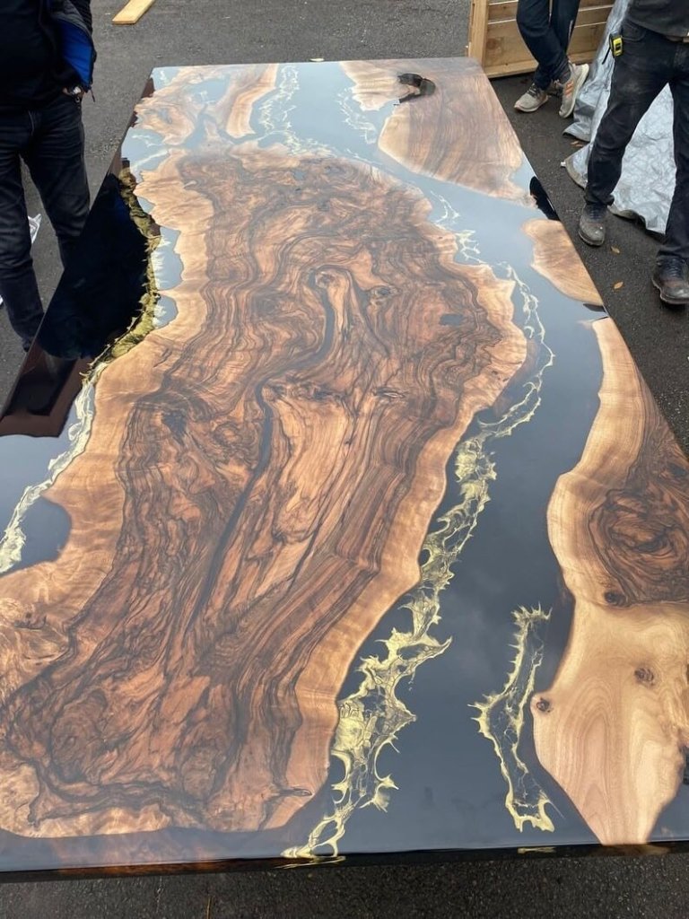 personalized - glossy - black - with - golden - waves - epoxy - resin - dining - table - acacia - wooden - table - living - room - table - coffee - table - console - table - patio - table - end - side - table - resinhomefurniture