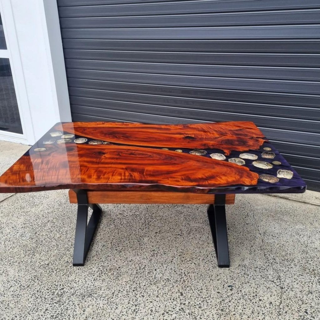 Premium Deep Purple Camphor Buckle Epoxy Resin Dining Table Living Room Table Office Table Side Table Hallway Table End Table Coffee Table Home Décor (With Stand) - resinhomefurniture