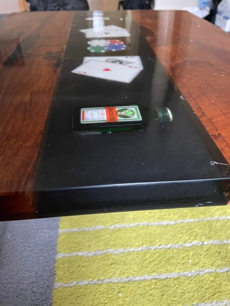 Premium Unique Custom Made Elegant Poker Card Resin Table Gamer Table Kitchen Table Living Room Table Console Table Office Table Home Décor (With Stand) - resinhomefurniture