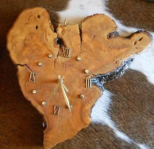 The Beauty of Live Edge Wall Clocks: Why You Should Consider One for Your Home