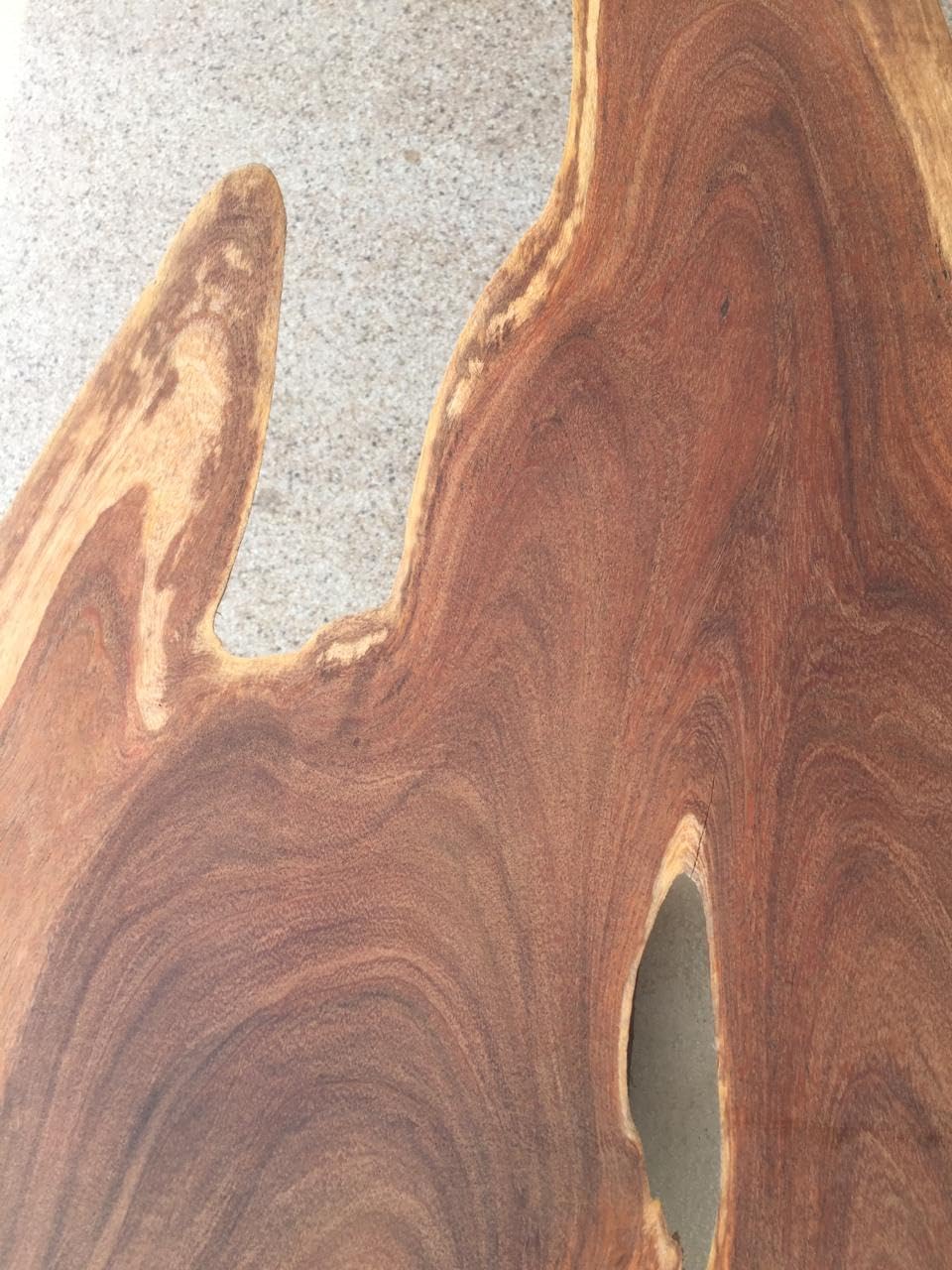 Unique Pattern Live Edge Dining Table Kitchen Table Conference Table Patio Table bar Counter Table Coffee Table Living Room Table Console Table End/Side Table (43 x 21 Inches)