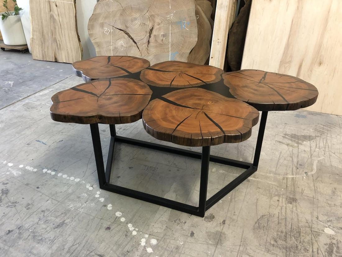 Customized Aesthetic Live Edge Epoxy Resin Coffee Table Living Room Table Console Table Study Table Hallway Table Central Table End/Side Table