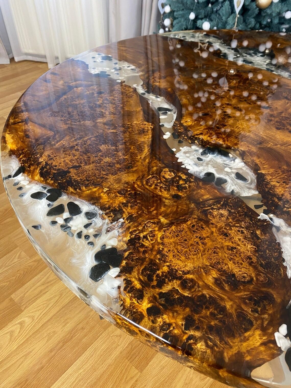 Customized Round Clear Epoxy Resin Dining Table Coffee Table Centre Table Live Edge Table Console Table Living Room Table Study Table Patio Table End/Side Table