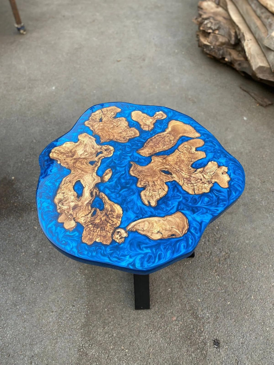 versatile-multi-river-epoxy-resin-round-dining-table-coffee-table-centre-table-live-edge-table-console-table-living-room-table-study-table-patio-table-end-side-table