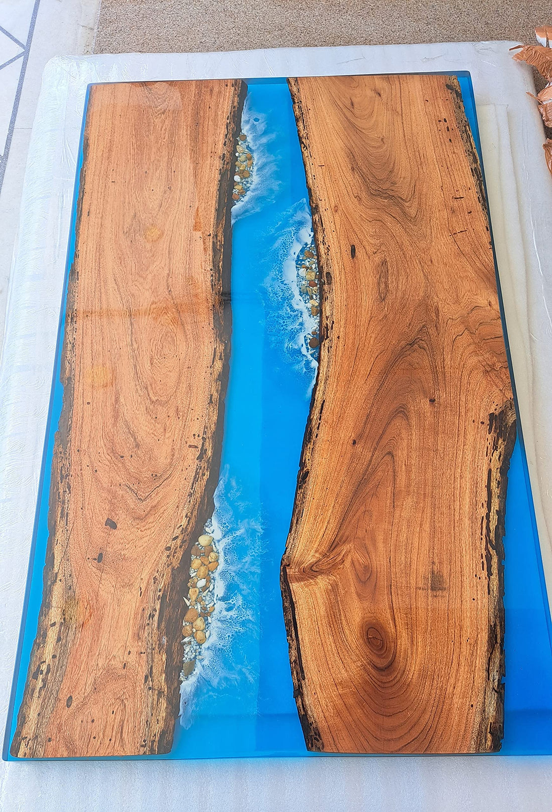 Customized Large Epoxy Table, Blue Resin Dining Table with Stones for 2, 4, 6, 8, Epoxy Coffee Table, Living Room Table, Home décor
