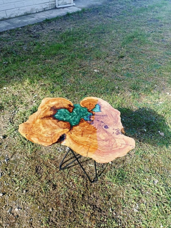customized - emerald - green - epoxy - resin - acacia - wood - round - coffee - table - side - end - table - epoxy - dining - table - living - room - table - for - 2 - 4 - 6 - 8 - home - decor - patio - table - resinhomefurniture