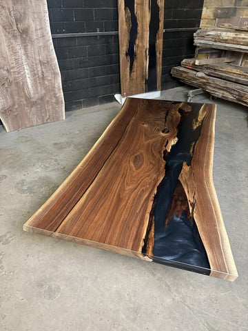 Illuminating Dark Black Epoxy Resin Dining Table Living Room Table Patio Table Coffee Table End/Side Table Bar Counter Table Console Table Kitchen Table Home Décor - resinhomefurniture