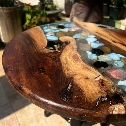 Personalized Round Clear Epoxy Resin with Blue Pebbles Ocean Look Coffee Table Patio Table Console Table Side Table Centre Table Living Room Table - resinhomefurniture
